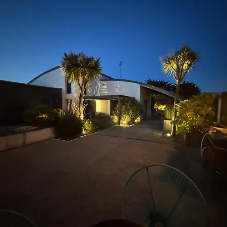 Summer House Villa