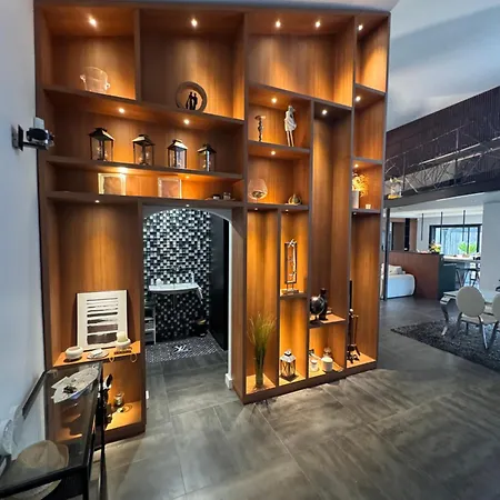 Summer House Vip